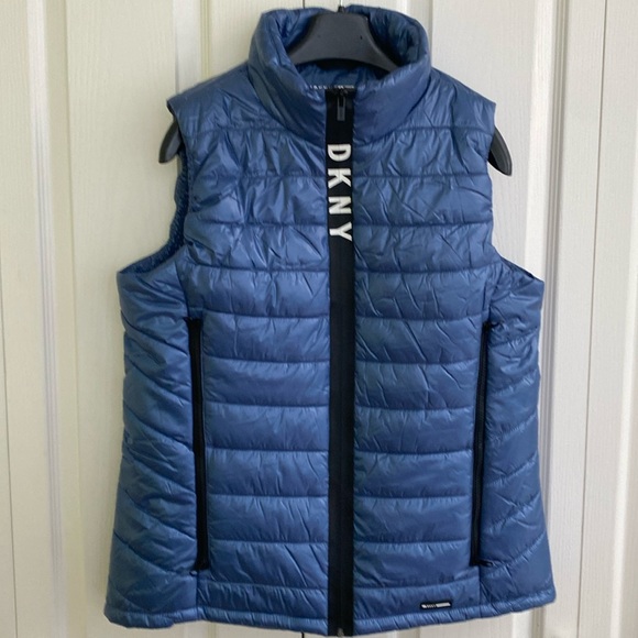 BNWT DKNY Women’s Vest, Size XL - Picture 1 of 8